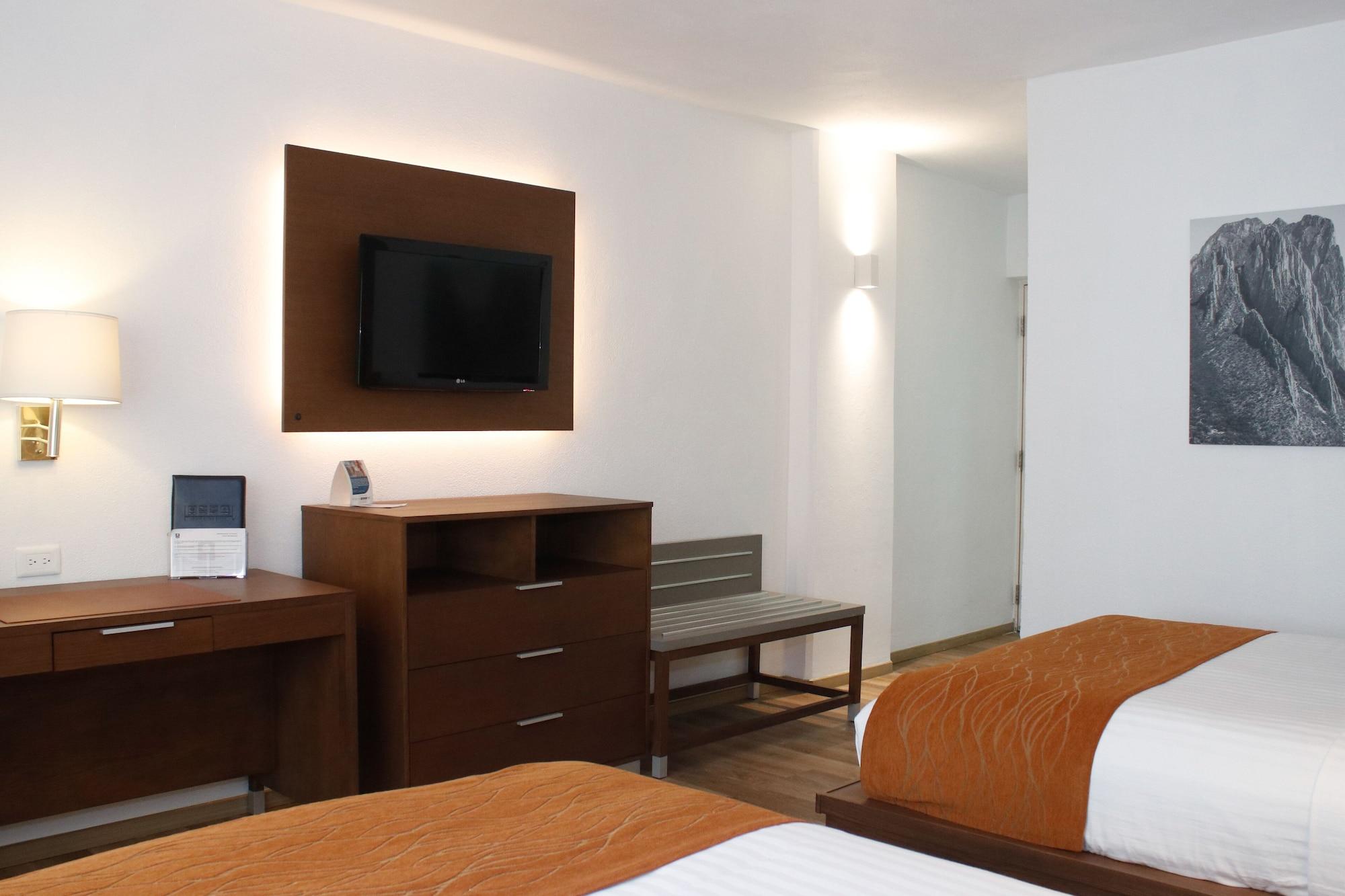 Comfort Inn Monterrey Valle Экстерьер фото