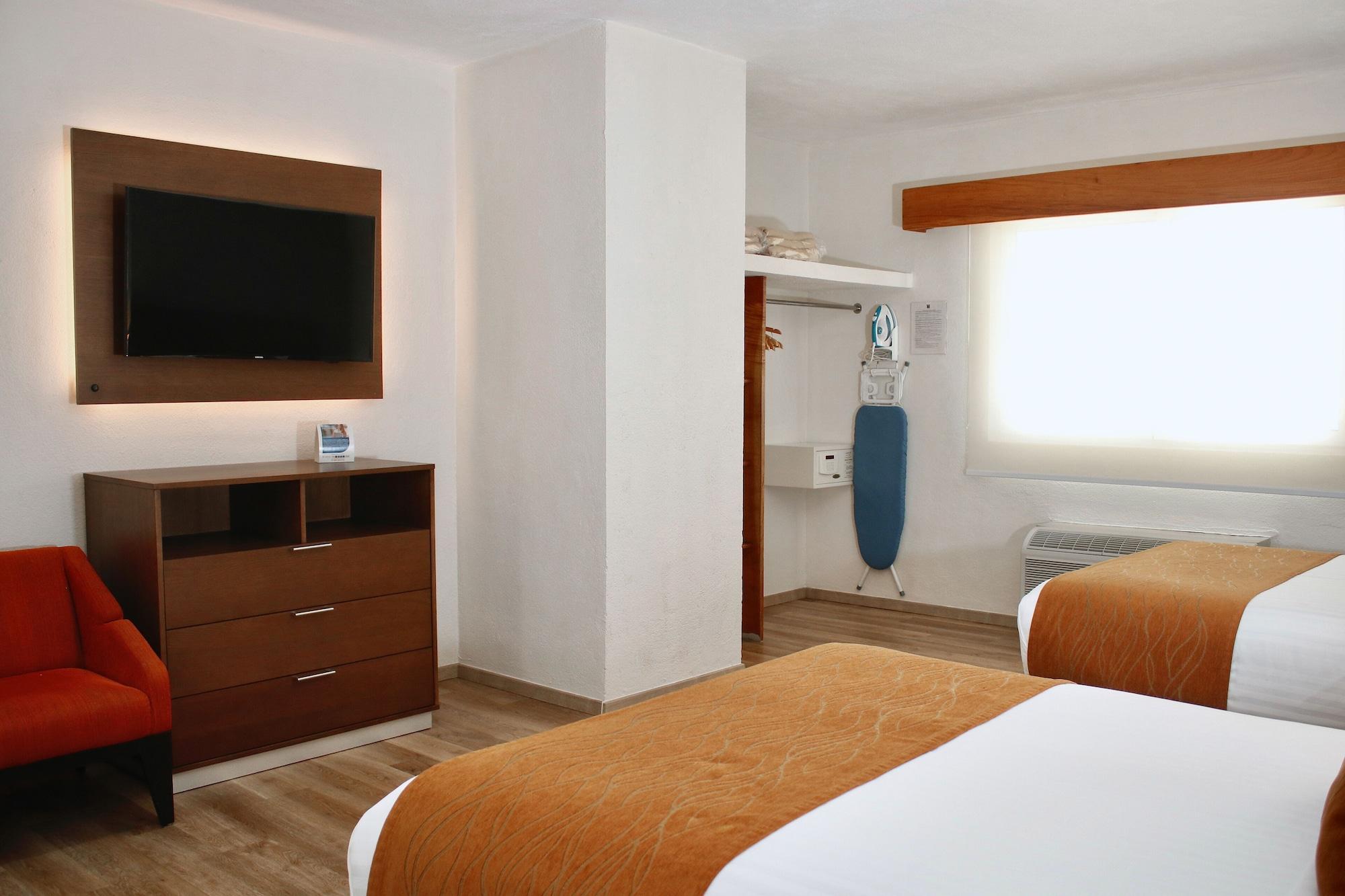 Comfort Inn Monterrey Valle Экстерьер фото