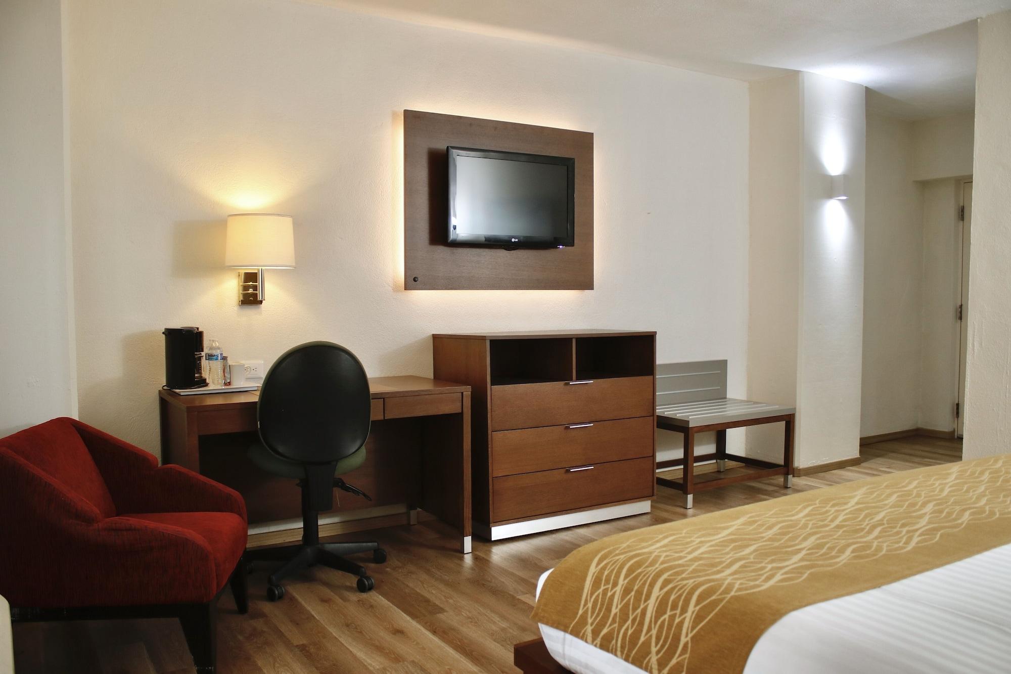 Comfort Inn Monterrey Valle Экстерьер фото